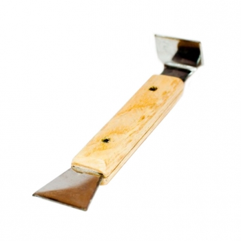 Стамеска с деревянной ручкой